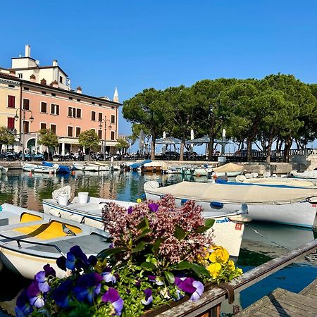 Gold Garda Desenzano Apartment Десенцано дел Гарда Екстериор снимка